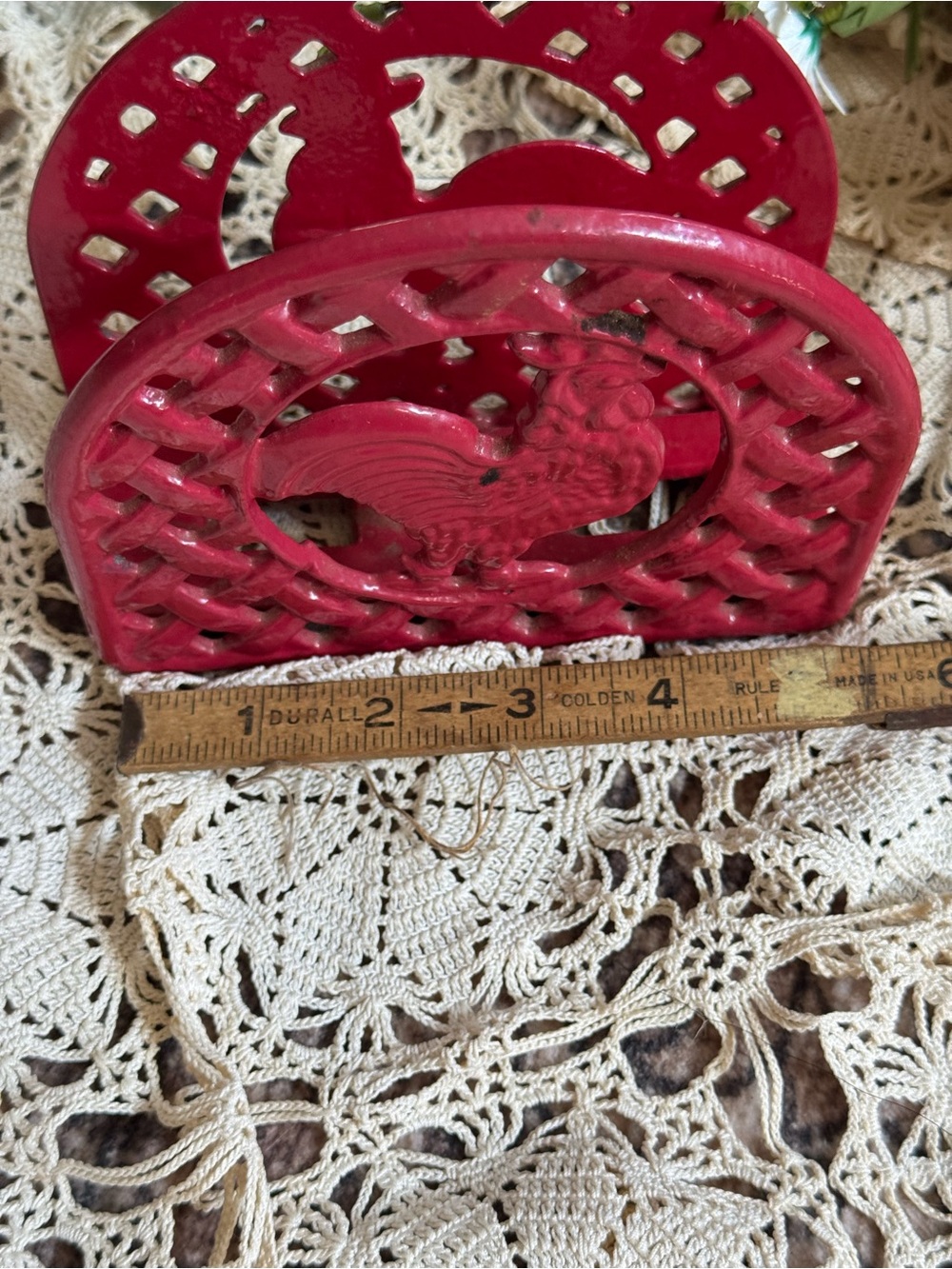 Vintage Red Cast Iron Rooster Napkin Holder - Picture 5 of 7